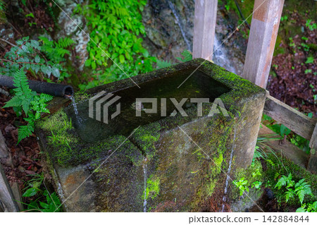 [Hot Spring Town] Streetscape of Kakeyu Onsen, Ueda City, Nagano Prefecture [Nagano Prefecture] 142884844
