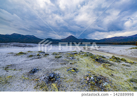 青森縣大須岳的秋景 青森縣大須岳的秋景 142889998
