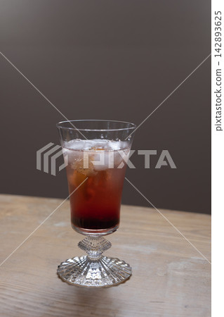 Kirsch Cassis Soda Kirsch Cassis Soda 142893625