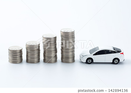 Car and money graph Car and money graph 142894136
