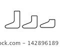 Set of 3 sock line art icons 142896189