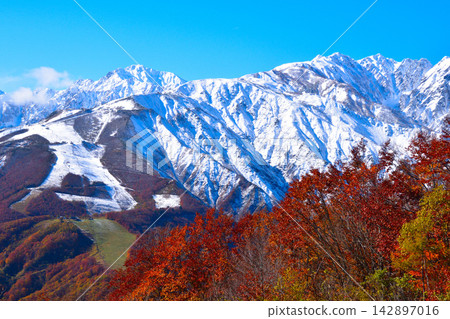 秋白馬八峰 秋白馬八峰 142897016