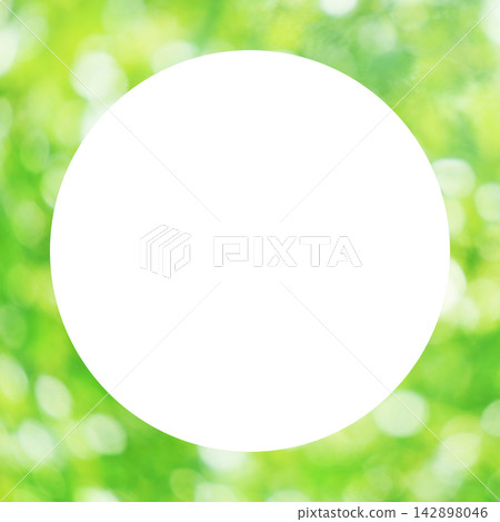 Sunlight filtering through the fresh green leaves, circular frame Sunlight filtering through the fresh green leaves, circular frame 142898046
