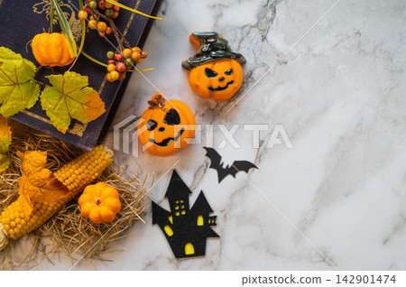 Halloween design with a marble background Halloween design with a marble background 142901474