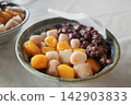 A classic Taiwanese dessert: taro balls and red beans. 142903833