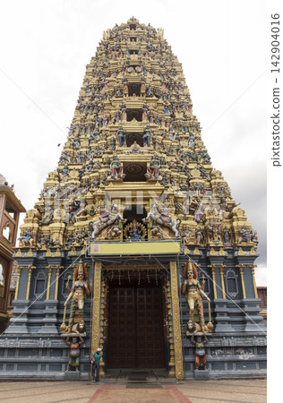 Hindu temple, Hinduism Hindu temple, Hinduism 142904016