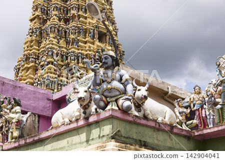 Hindu temple, Hinduism Hindu temple, Hinduism 142904041