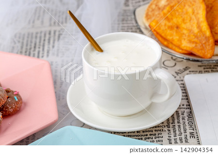 glass Of Fresh Milk For Healthy Breakfast Drink glass Of Fresh Milk For Healthy Breakfast Drink 142904354