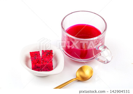 dragon Fruit Juice Drink With Tropical Fruit Flavor 142904531