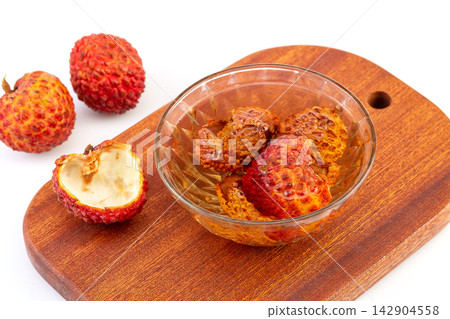 lychee Peel Herbal Tea Made from Dried Fruit Skin lychee Peel Herbal Tea Made from Dried Fruit Skin 142904558