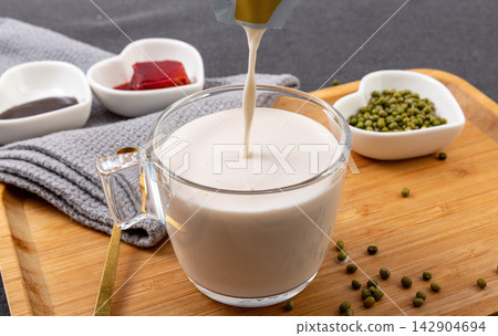 chinese Jianbing Guozi Flavor Milk Traditional Breakfast Beverage chinese Jianbing Guozi Flavor Milk Traditional Breakfast Beverage 142904694