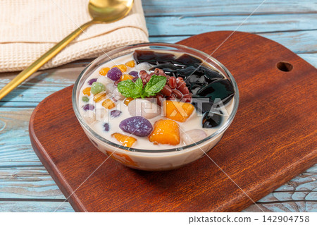 colorful Taro Balls Grass Jelly Dessert Asian Sweet Food colorful Taro Balls Grass Jelly Dessert Asian Sweet Food 142904758
