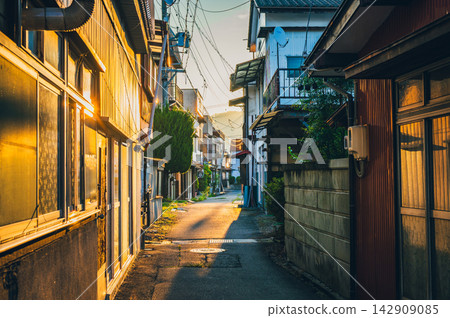 閃耀著金色光芒的小鎮 [北安津郡池田町] 142909085