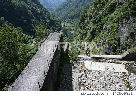 目標是成為世界遺產：城年寺川白石堰，重要文化財產。 142909831