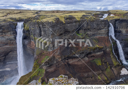 Haifoss and Granni waterfalls in layered Fossa River canyon, Thjorsardalur, Iceland Haifoss and Granni waterfalls in layered Fossa River canyon, Thjorsardalur, Iceland 142910706