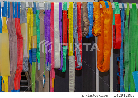 Flat Lifting Webbing Belts Flat Lifting Webbing Belts 142912893