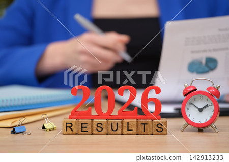 Future planning and assessment in a busy office setting for the year 2026 Future planning and assessment in a busy office setting for the year 2026 142913233