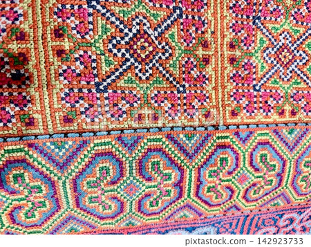 Photo material: Ethnic fully embroidered cover Photo material: Ethnic fully embroidered cover 142923733