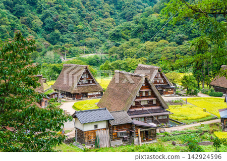 Gokayama settlement in Nanto City, Toyama Prefecture Gokayama settlement in Nanto City, Toyama Prefecture 142924596