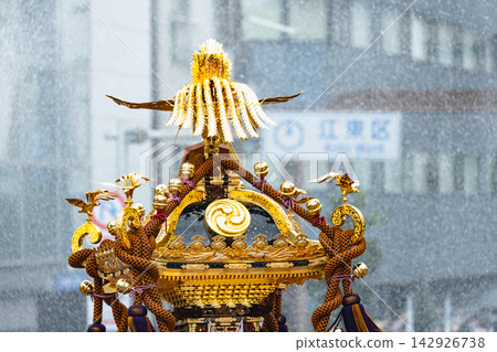 富岡八幡神社的例子 富岡八幡神社的例子 142926738