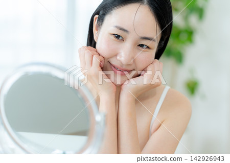 女性皮膚護理 女性皮膚護理 142926943