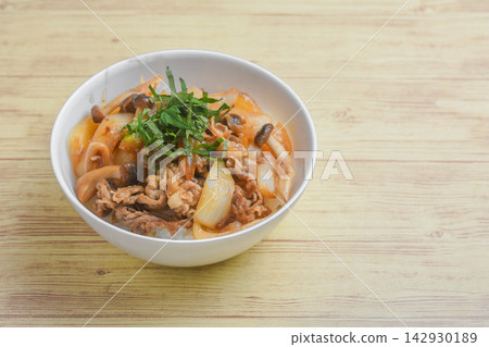 經典米飯碗：豬肉碗 142930189