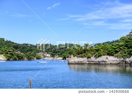 在宮城縣奧松島的宮都島上漫步 在宮城縣奧松島的宮都島上漫步 142930688