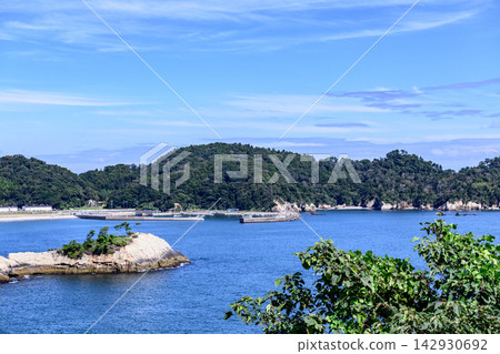 在宮城縣奧松島的宮都島上漫步 在宮城縣奧松島的宮都島上漫步 142930692
