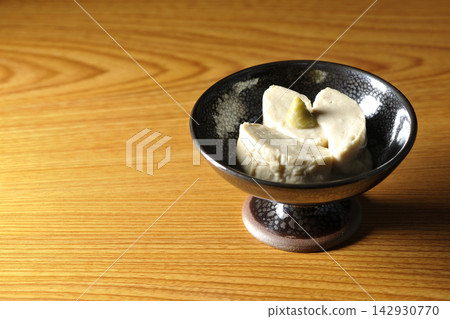 Fresh yuba (tofu skin) and wasabi Fresh yuba (tofu skin) and wasabi 142930770