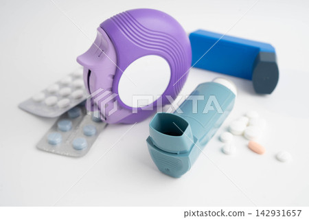 Bangkok, Thailand May 4, 2026 Asthma and chronic obstructive pulmonary disease COPD, Asian teenage using metered dose inhaler MDI. 142931657