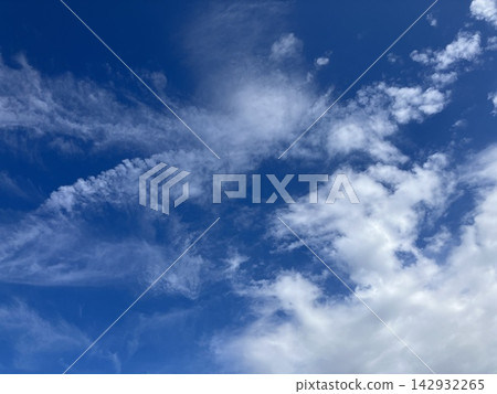 雲 雲 142932265