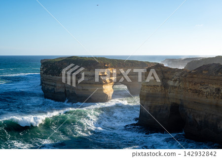 Island Arch Lookout, Twelve Apostles, Great Ocean Road, Victoria, Australia Island Arch Lookout, Twelve Apostles, Great Ocean Road, Victoria, Australia 142932842