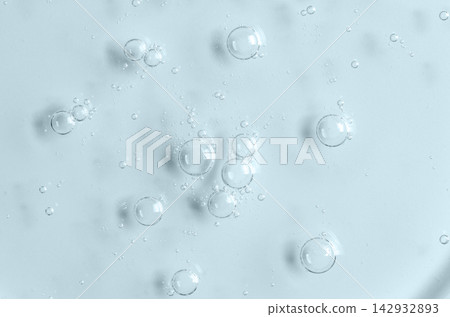 Cosmetic product. Serum or toner or micellar water or cleansing gel. 142932893
