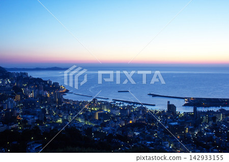 靜岡縣熱海市清晨 靜岡縣熱海市清晨 142933155