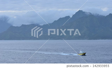 法屬玻里尼西亞:莫雷阿島-壯麗的海景和山景 法屬玻里尼西亞:莫雷阿島-壯麗的海景和山景 142933955