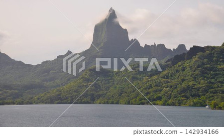 法屬玻里尼西亞：莫雷阿島－壯麗的海景和山景 142934166