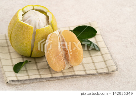 pomelo mid-autumn festival bundan background pomelo Moon Festival ユズ ゆず ぶんたん 15 nights pomelo mid-autumn festival bundan background pomelo Moon Festival ユズ ゆず ぶんたん 15 nights 142935349