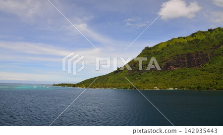 法屬玻里尼西亞:莫雷阿島-壯麗的海景和山景 法屬玻里尼西亞:莫雷阿島-壯麗的海景和山景 142935443