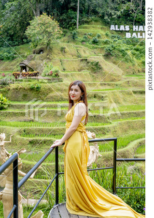 因尼古里島:阿麗莎的女遊客、魯姆莫平代上新獎、博田禦影 因尼古里島:阿麗莎的女遊客、魯姆莫平代上新獎、博田禦影 142938382