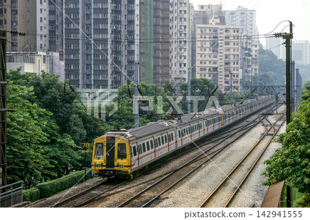 Vehicles of the Guangzhou-Kowloon Railway around 1995 Vehicles of the Guangzhou-Kowloon Railway around 1995 142941555