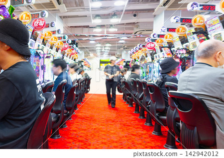 Pachinko parlor image Pachinko parlor image 142942012