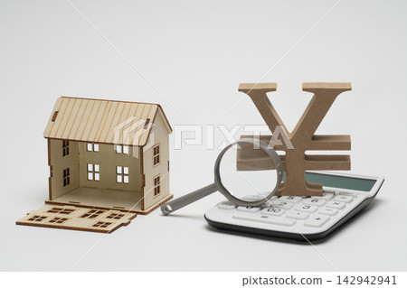 An image illustrating the estimated costs of building or renovating a house. An image illustrating the estimated costs of building or renovating a house. 142942941