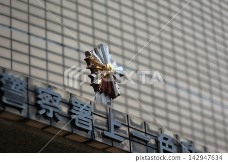 警察局的警徽 警察局的警徽 142947634