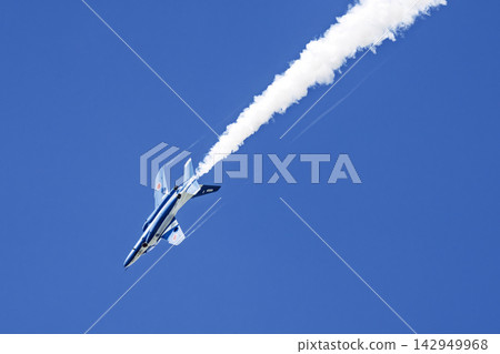 Blue Impulse aerobatic team at Matsushima Air Base conducts flight training under the autumn blue sky in Higashimatsushima City, Miyagi Prefecture. Blue Impulse aerobatic team at Matsushima Air Base conducts flight training under the autumn blue sky in Higashimatsushima City, Miyagi Prefecture. 142949968