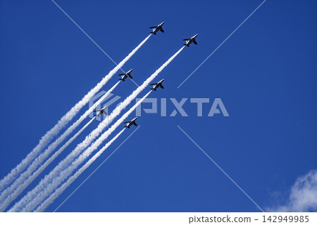 Blue Impulse aerobatic team at Matsushima Air Base conducts flight training under the autumn blue sky in Higashimatsushima City, Miyagi Prefecture. Blue Impulse aerobatic team at Matsushima Air Base conducts flight training under the autumn blue sky in Higashimatsushima City, Miyagi Prefecture. 142949985