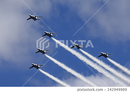 Blue Impulse aerobatic team at Matsushima Air Base conducts flight training under the autumn blue sky in Higashimatsushima City, Miyagi Prefecture. Blue Impulse aerobatic team at Matsushima Air Base conducts flight training under the autumn blue sky in Higashimatsushima City, Miyagi Prefecture. 142949989