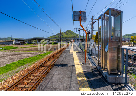 岡山縣玉野市JR宇野線常山站的春日景色(第二部) 岡山縣玉野市JR宇野線常山站的春日景色(第二部) 142951279