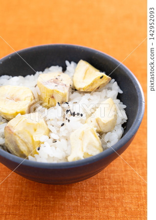 美味的秋季栗子飯 美味的秋季栗子飯 142952093