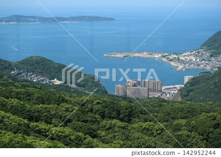 舊金山灣區城市及地平線的景觀。 142952244