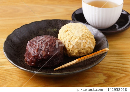 大萩和博塔莫奇 大萩和博塔莫奇 142952938